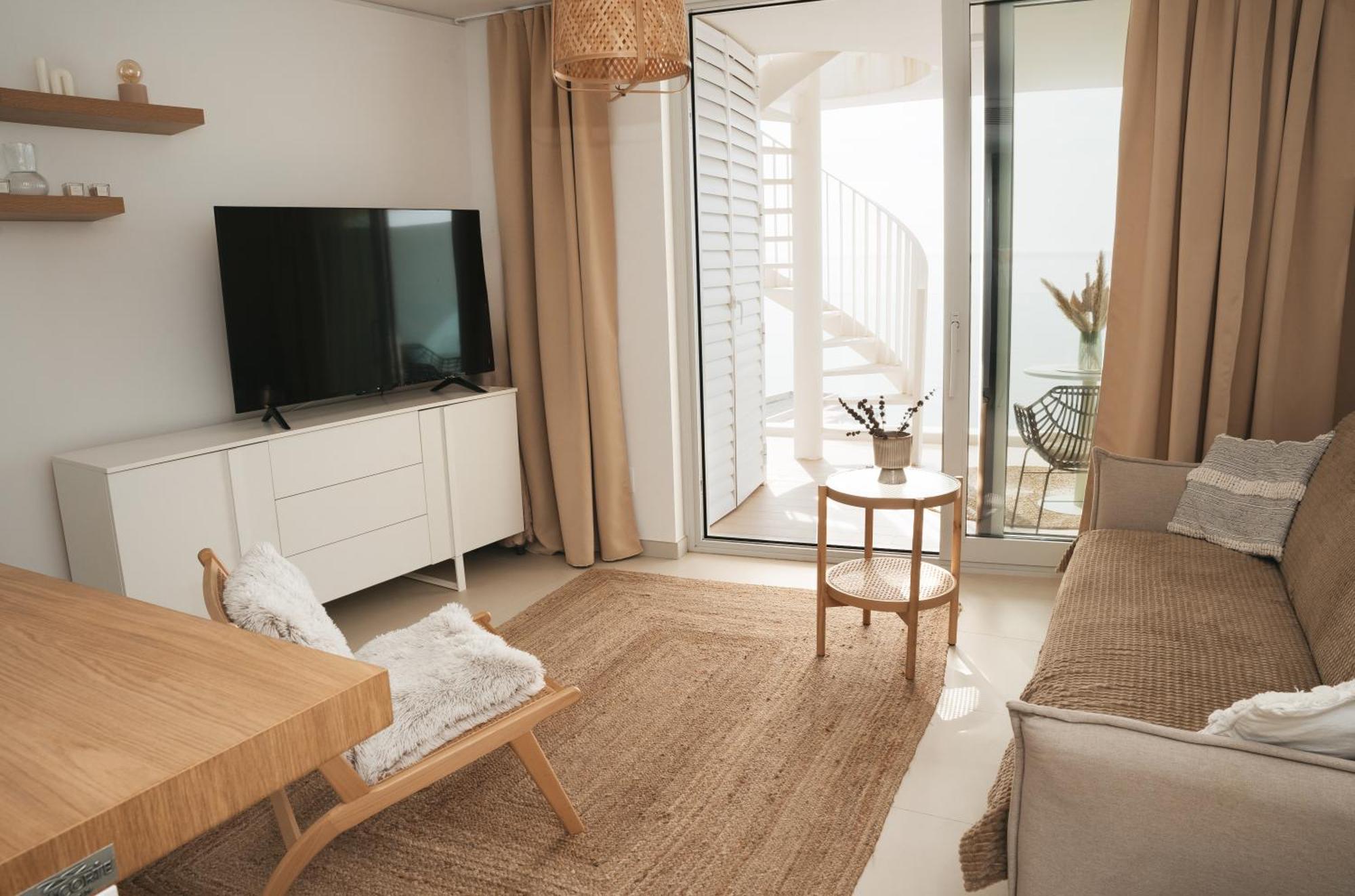 Panoramic Seaview Penthouse The Wave Apartment ฟูเอนฮิโรลา ภายนอก รูปภาพ