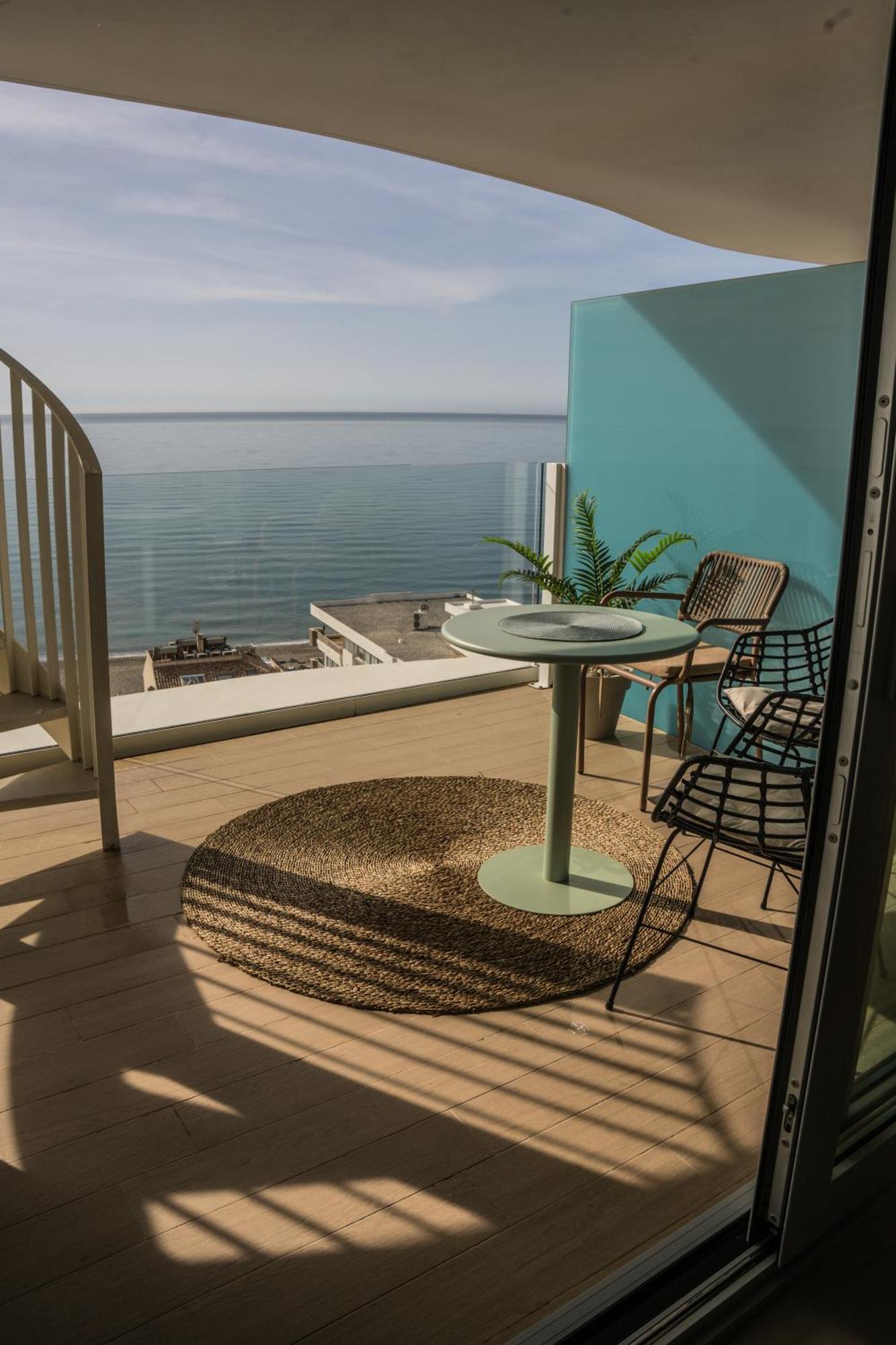Panoramic Seaview Penthouse The Wave Apartment ฟูเอนฮิโรลา ภายนอก รูปภาพ